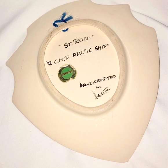 Vintage Herta Gerz BC Ceramics Pottery Shield Dish Vancouver RCMP Arctic Ship - Picture 3 of 9